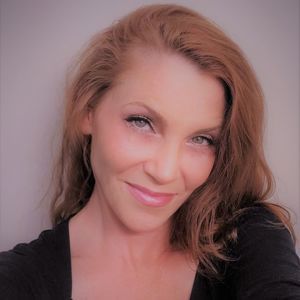 Meet your Posher, Carol